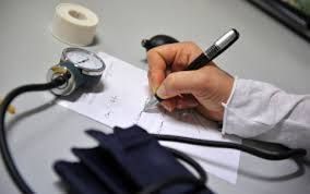 Arriva lo sconto sulle ricette: da aprile esenzione della quota fissa per le prestazioni di specialistica ambulatoriale