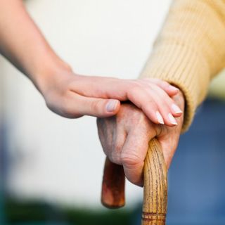 Coronavirus, anche il mondo del volontariato chiede aiuto: &quot;Assistere i più deboli richiede protezioni&quot;