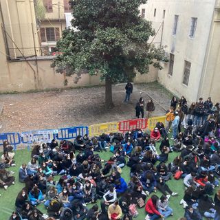 La protesta al Convitto Umberto I