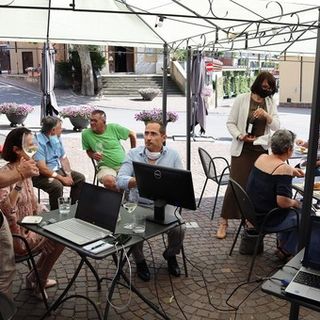 A Barbaresco, il Moscato d’Asti dialoga con la nocciola Piemonte