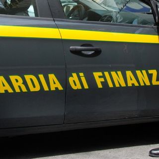 auto della Guardia di Finanza