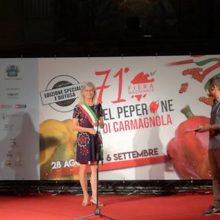 A Carmagnola anche il Peperone indossa la mascherina, ma la 71esima Fiera manda un segnale di ottimismo (e si scopre social)