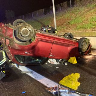 Triplo incidente nella notte sulla tangenziale: il più grave sul raccordo Torino-Pinerolo