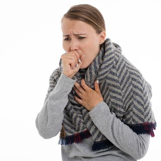 Come combattere i sintomi del raffreddore e dell'influenza?