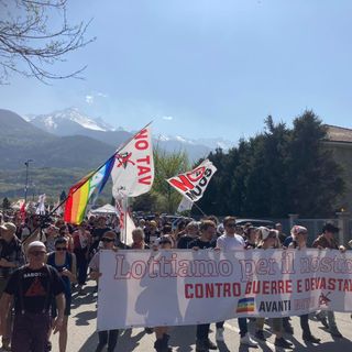 Tav, la Digos: &quot;In Valle di Susa guerriglia come in Kurdistan&quot;