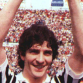 La Torino del calcio piange Paolo Rossi, eroe in bianconero e al Mundial del 1982