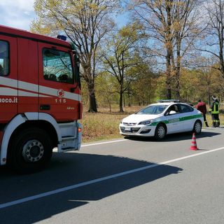 polizia locale e vigili del fuoco a nichelino