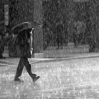 Maltempo, è di nuovo allerta arancione per le forti precipitazioni attese nelle prossime ore