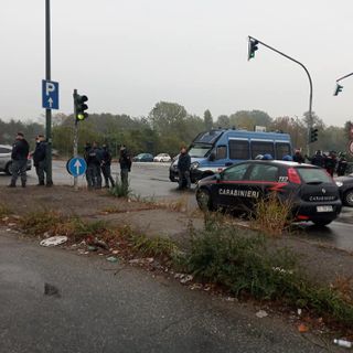 Al via rimozione dei mezzi con i carroattrezzi