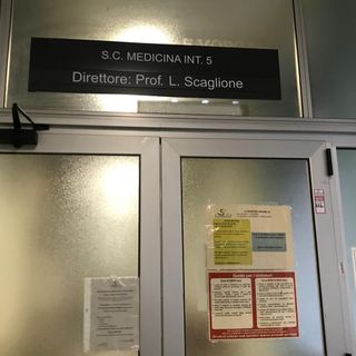 Coppia di anziani alle Molinette per influenza risulta positiva al Coronavirus: reparto chiuso e medici in quarantena
