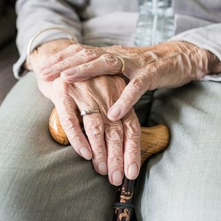 Covid e Rsa, l'allarme di Confapi Sanità: &quot;Le assicurazioni si rifiutano di stipulare polizze: tante strutture a rischio chiusura&quot;