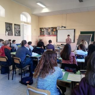 Scuola e futuro: contro la fuga di cervelli, il Piemonte punta sull'orientamento