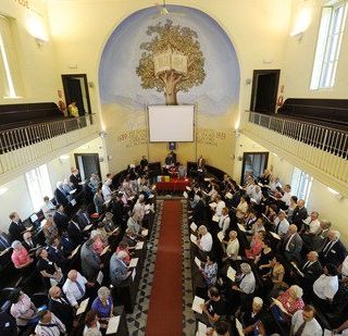 Crocifisso in aula, i Valdesi: &quot;Le istituzioni di uno Stato laico mantengano una corretta distanza dalle scelte dottrinali dei cittadini&quot;