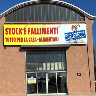 Stock e fallimenti: approfitta delle offerte speciali per liquidazione negozio