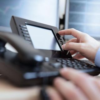 Telefoni e cancelleria, in Piemonte spese &quot;fuori controllo&quot;: a Torino spese per 3 milioni di euro
