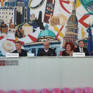 Un Piemonte in rosa contro il tumore al seno: al via gli screening per il 2024