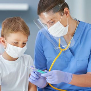 Vaccini, Valle e Rossi (Pd): &quot;Il Piemonte sempre più in ritardo nella fascia 5-11 anni&quot;