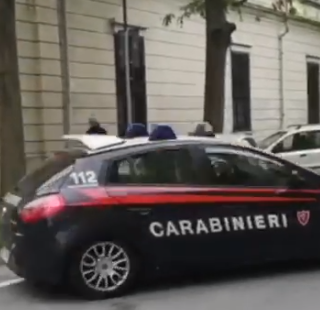 volante dei carabinieri