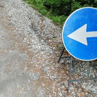 Appello della Città Metropolitana agli escursionisti: “Non avventuratevi sul Colle delle Finestre e dell’Assietta, sono ancora chiusi”