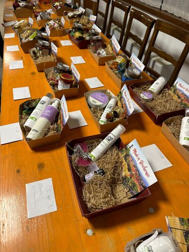 La pro loco ripropone i cesti natalizi Made in Bricherasio La pro loco ripropone i cesti natalizi Made in Bricherasio