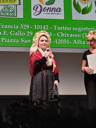 Melissa Abate Daga sul palco di Bologna Melissa Abate Daga sul palco di Bologna