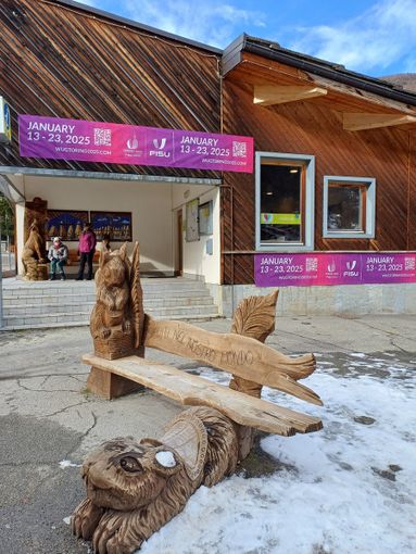 La fiaccola dei Giochi Mondiali Universitari Torino 2025 a Pragelato, Sestriere e Bardonecchia La fiaccola dei Giochi Mondiali Universitari Torino 2025 a Pragelato, Sestriere e Bardonecchia