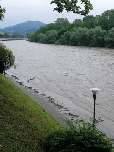 fiumi in piena per il maltempo