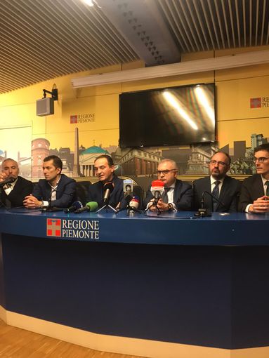 Coronavirus, la proposta di Cirio: "Studenti a scuola da metà della prossima settimana"