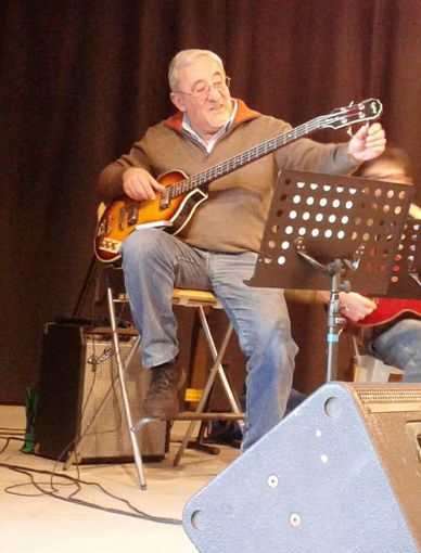 Valter Forte musicista e volontario di Vigone Valter Forte musicista e volontario di Vigone