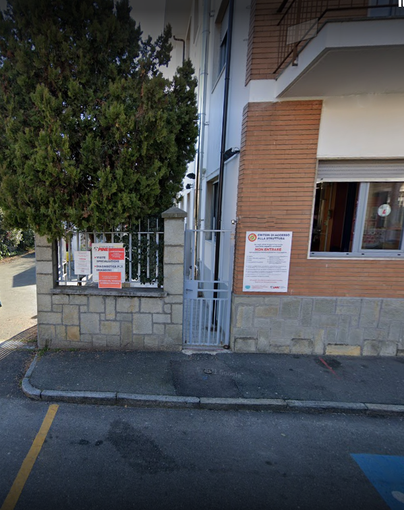 Ladri colpiscono lo studio medico Larc di Pinerolo