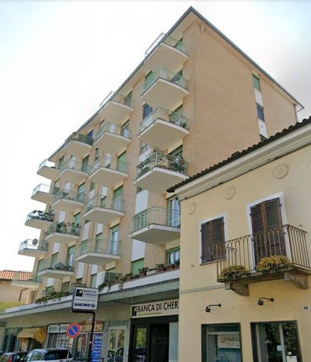 Era senza vita da giorni: anziano morto da solo nel suo appartamento a Cumiana Era senza vita da giorni: anziano morto da solo nel suo appartamento a Cumiana