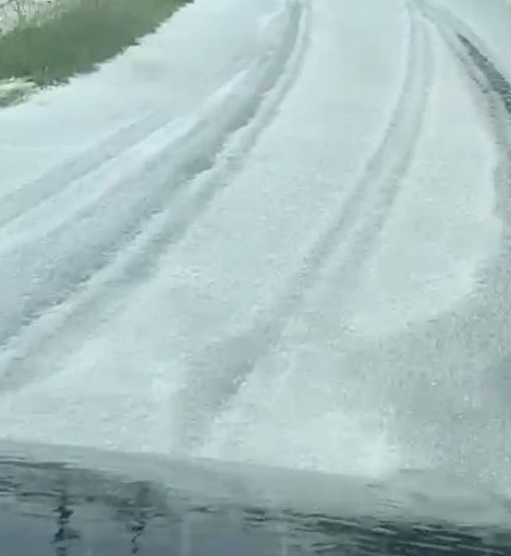 Una violenta grandinata si è abbattuta su Cavour [VIDEO]