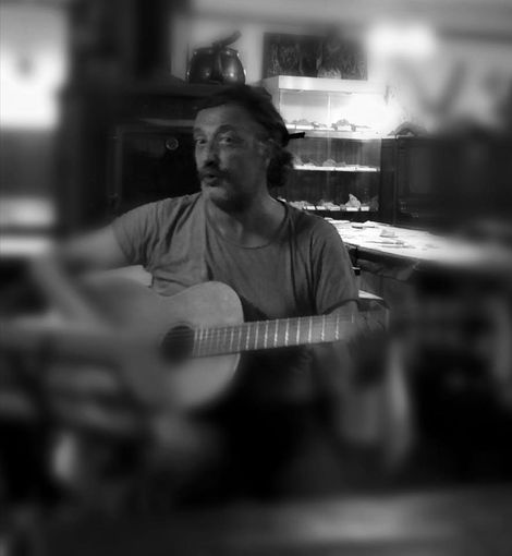Ruffino in un concerto al Selleries dell'autunno 2018