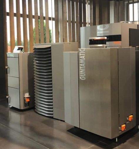 La caldaia a legna a gassificazione BMK La caldaia a legna a gassificazione BMK