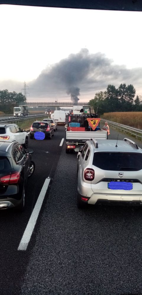 Autostrada bloccata in coda