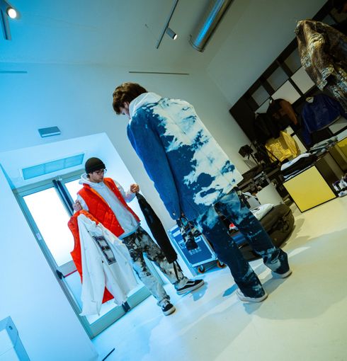 Una sfilata a Torre Pellice per dare una seconda vita ad abiti vecchi, accessori e tessuti