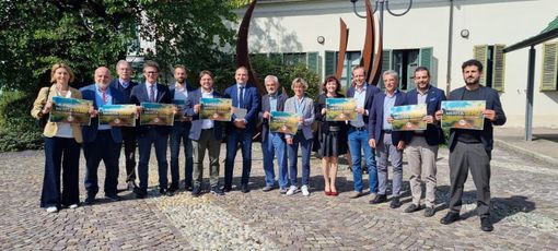 “Il Piemonte merita di più”: il Pd lancia la campagna elettorale da Piscina “Il Piemonte merita di più”: il Pd lancia la campagna elettorale da Piscina