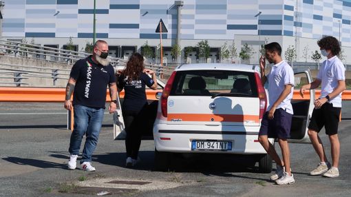 Prove di guida sicura per i giovani volontari di Anpas Piemonte Prove di guida sicura per i giovani volontari di Anpas Piemonte