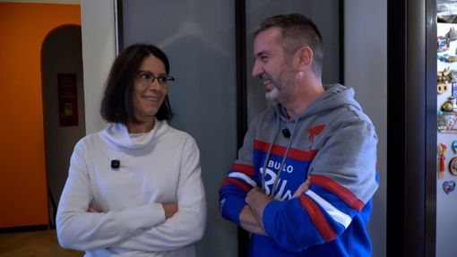 In nove sotto un tetto: come vive la famiglia torinese con sette figli: "È impegnativo ma non farei diversamente" [VIDEO]