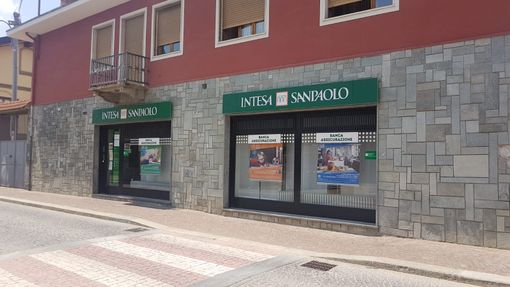 Intesa Sanpaolo, avanti con le chiusure: in provincia di Torino addio a diversi sportelli Intesa Sanpaolo, avanti con le chiusure: in provincia di Torino addio a diversi sportelli