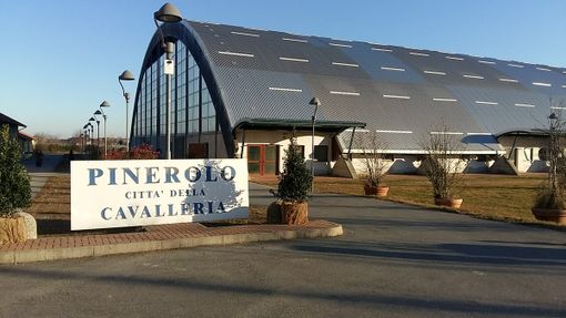 «È un progetto carente, con idee prese in prestito da altri» «È un progetto carente, con idee prese in prestito da altri»