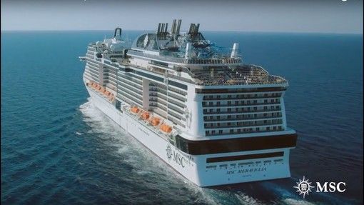 Psicosi Coronavirus: in stallo per ore la MSC con a bordo persone di Villafranca e Cavour. Attracco respinto da Giamaica e Cayman, c’è l’ok del Messico Psicosi Coronavirus: in stallo per ore la MSC con a bordo persone di Villafranca e Cavour. Attracco respinto da Giamaica e Cayman, c’è l’ok del Messico