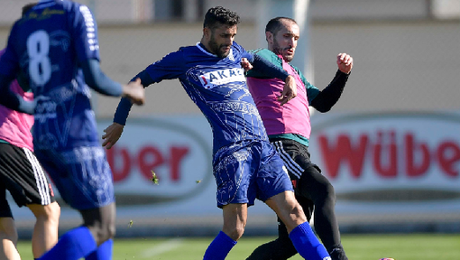 Rizq sfida Chiellini in amichevole Rizq sfida Chiellini in amichevole