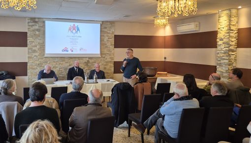 L’incontro di Marrone con gli Asili Notturni L’incontro di Marrone con gli Asili Notturni