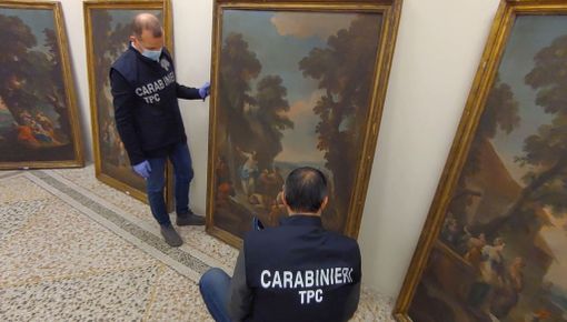 le tele recuperate dai carabinieri le tele recuperate dai carabinieri