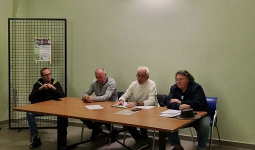 Parte del direttivo uscente, alla riunione di fine mandato Parte del direttivo uscente, alla riunione di fine mandato