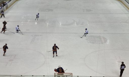 L’hockey su ghiaccio pensa alla separazione dall’Ice Pole Pinerolo L’hockey su ghiaccio pensa alla separazione dall’Ice Pole Pinerolo