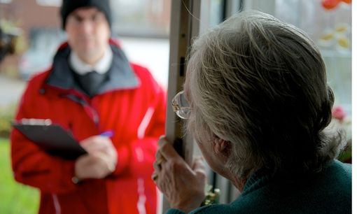 Truffe al telefono e a casa, la Regione mette in guardia i cittadini