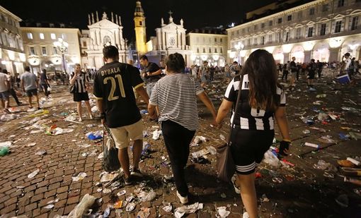 foto di archivio della notte del 3 giugno 2017 foto di archivio della notte del 3 giugno 2017