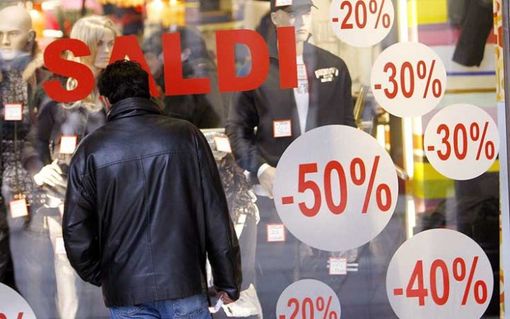 I saldi invernali alla prova del web e del Black friday: i torinesi spenderanno fino a 280 euro a famiglia I saldi invernali alla prova del web e del Black friday: i torinesi spenderanno fino a 280 euro a famiglia